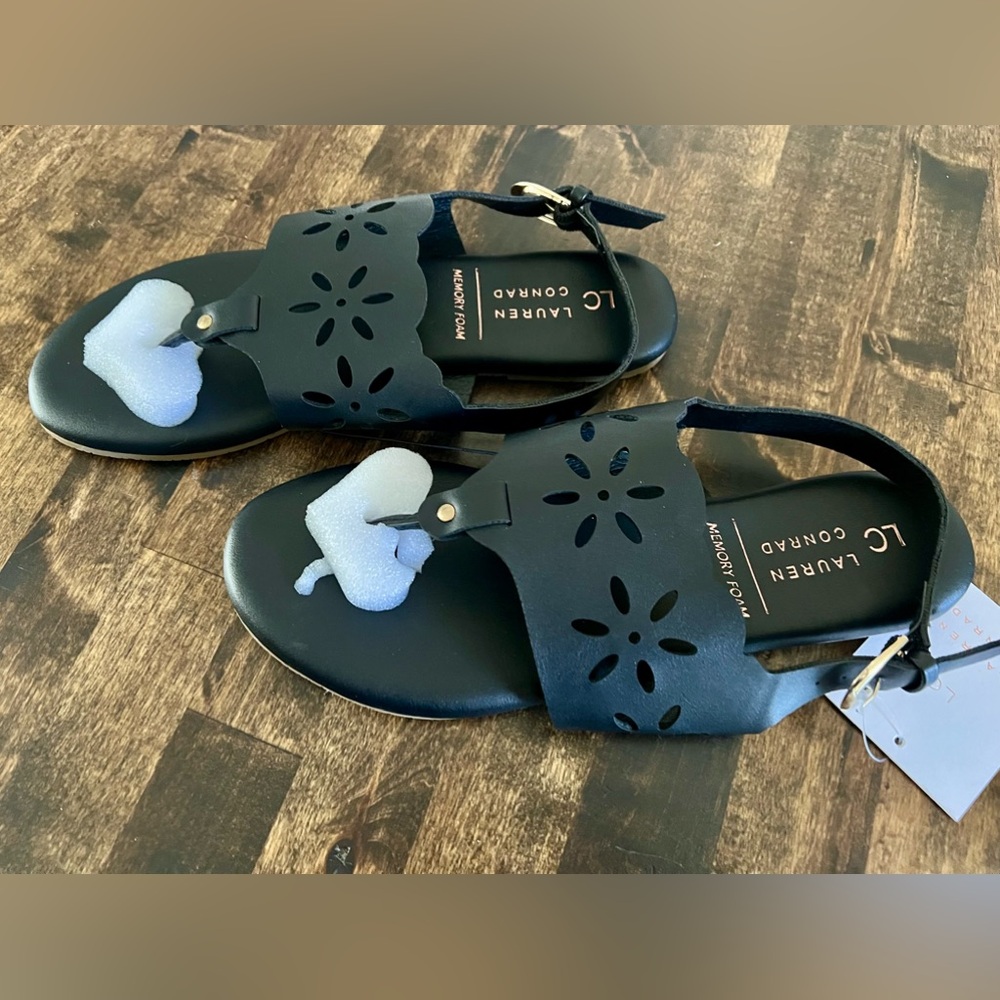 Lauren Conrad Black ‘JARRAH’ Sandals Size 9M